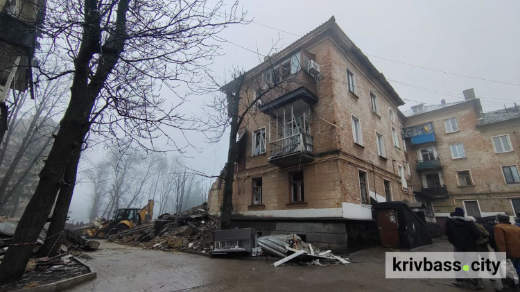 Якою буде подальша доля пошкодженого російською ракетою будинку у Тернівському районі?