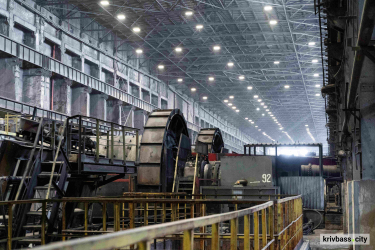 У Кривому Розі на  Центральному ГЗК Метінвесту провели планову заміну двох млинів