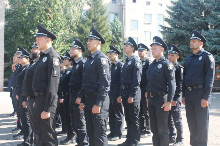 В Кривом Роге открылась полицейская академия для патрульных (фото)