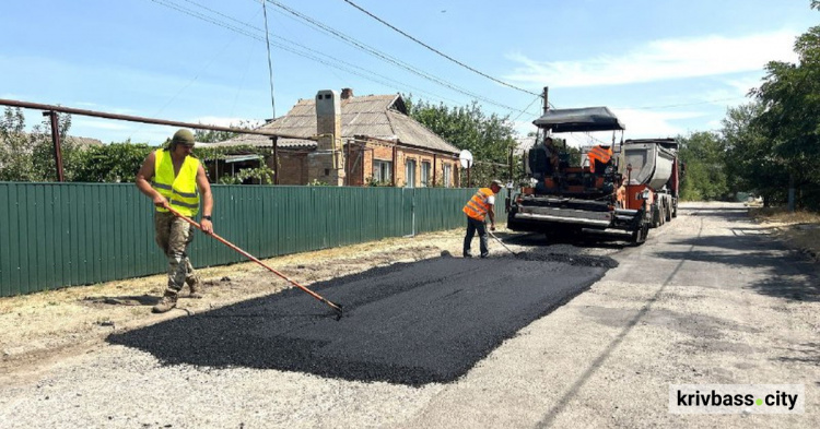 Від угоди до дії: у Глеюватській громаді за підтримки Метінвесту ремонтують міжсільські дороги