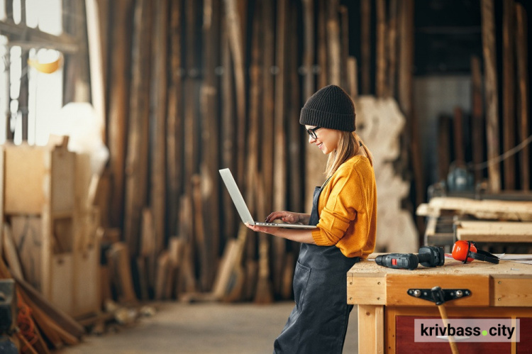 фото компанії YASNO