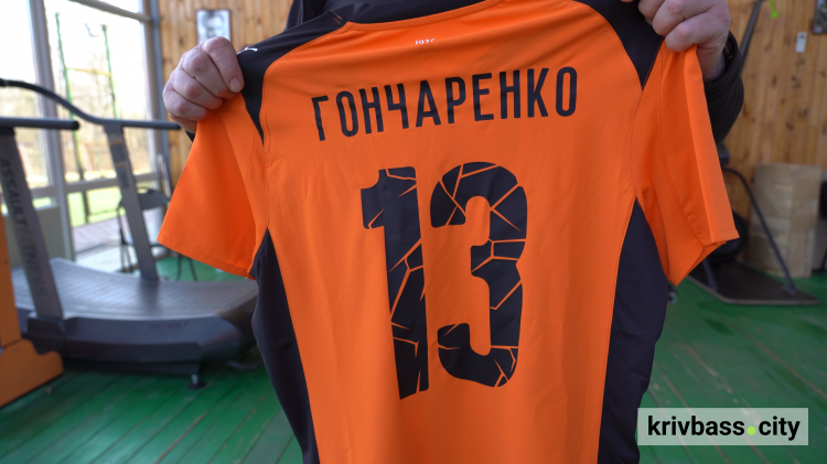 Після тяжкого поранення під Бахмутом: захисник із Кривого Рогу проходить реабілітацію за підтримки Фонду Ріната Ахметова