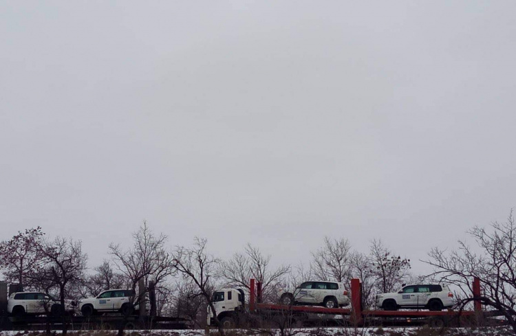 росія викрала 50 автомобілів ОБСЄ: ці автівки помічені на окупованих територіях ЛНР