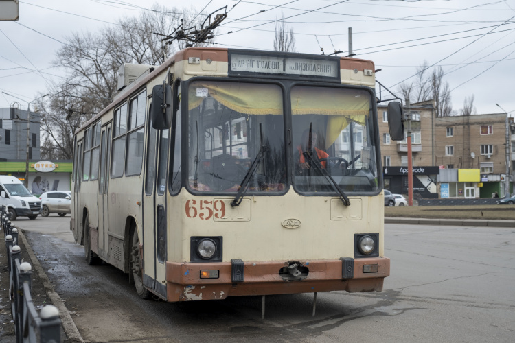 Відзавтра у Кривому Розі припинять свої маршрути деякі тролейбуси: подробиці