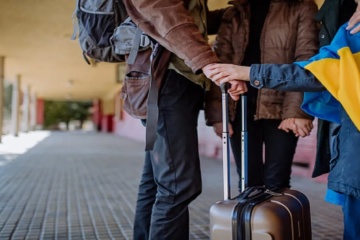 Без паперових довідок і зайвих перевірок: що змінить новий закон для переселенців