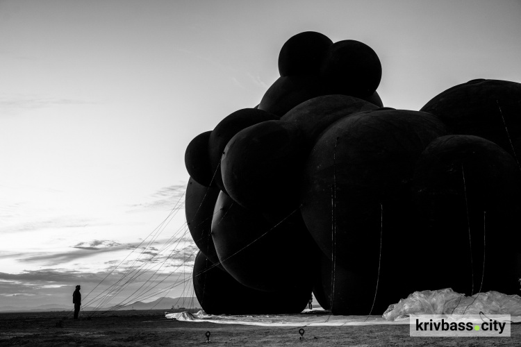 В День Незалежності України шторм в пустелі Невади знищив українську інсталяцію Black Cloud