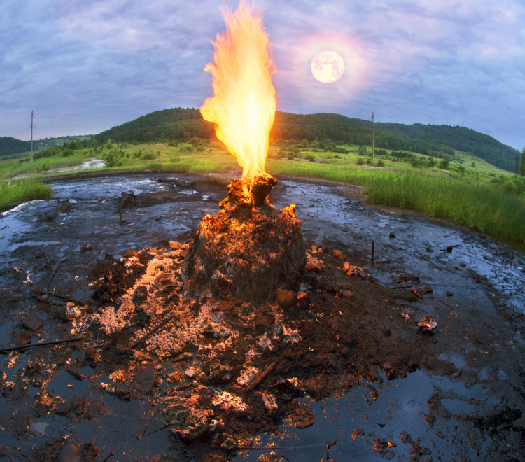 Вулкан у серці Карпат: українське диво, яке досі "дихає" - фото з відкритих джерел