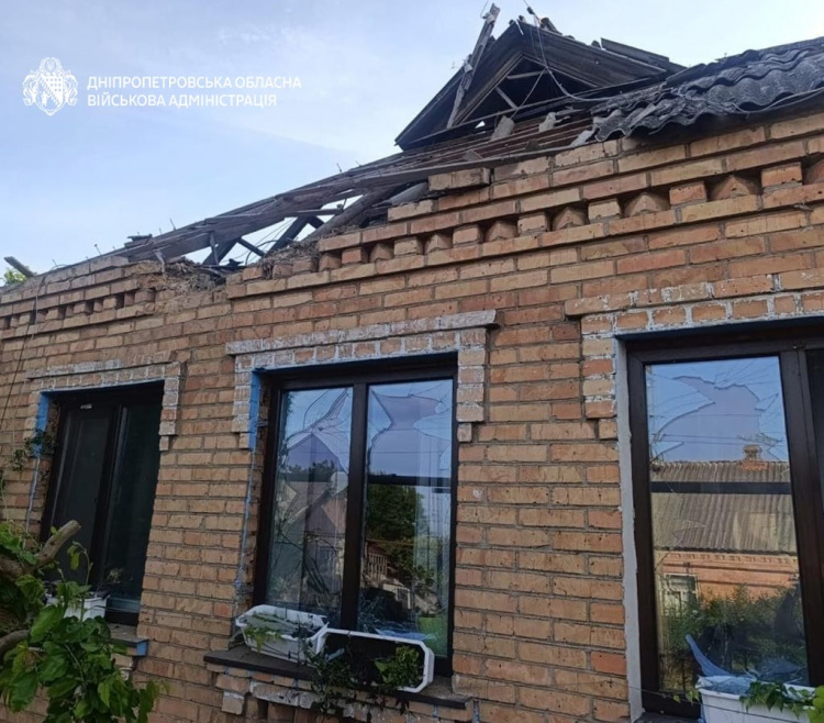Криворіжжя під атакою шахедів: є поранені й руйнування внаслідок російського обстрілу 19 травня 