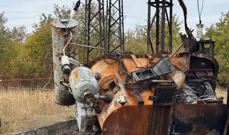 Пошкоджені електромережі після обстрілів - фото ДТЕК Дніпровські електромережі