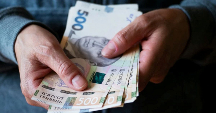 Чи припиняться виплати пенсій в Україні: експерти зробили неочікуваний прогноз