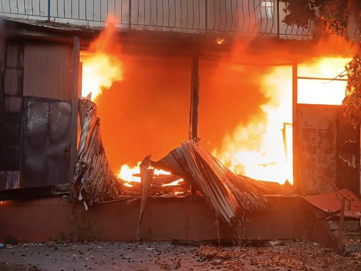 Наслідки російських обстрілів - фото Микола Лукашук