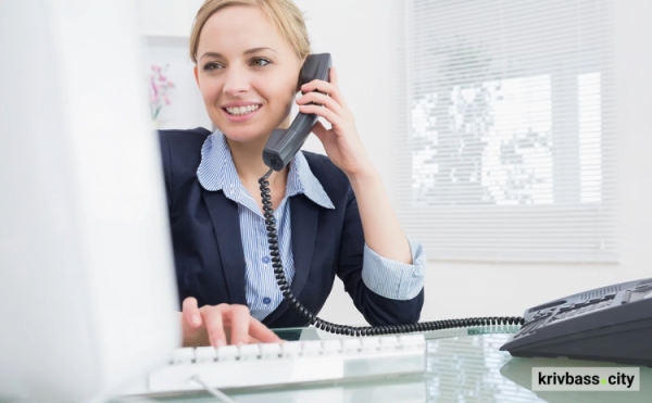 Питання здоров'я, мостів та обслуговування: графік онлайн прийомів криворізьких чиновників у Контакт Центрі 1520 з 15 до 18 вересня