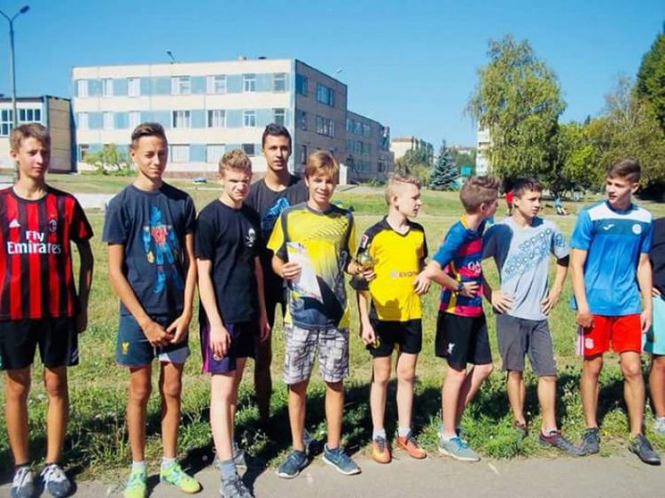 В Долгинцевском районе Кривого Рога прошли соревнования на первенство районов (ФОТО)