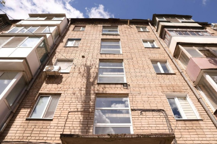 Криворізький будинок - фото ілюстративне з відкритих джерел
