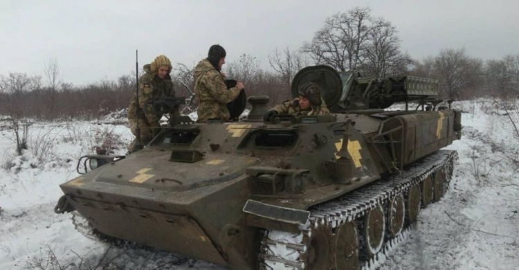 Бойцы 17-й танковой бригады Кривого Рога записали видео поздравление детям с днем Святого Николая (видео)