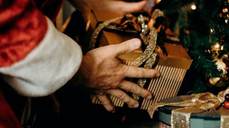 Які подарунки обрати на Миколая, якщо дитина не хоче іграшок - фото з відкритих джерел
