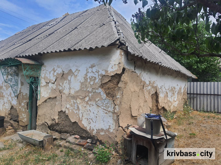 Не розуміла жива, чи ні: жінка розповіла, як їй пощастило вижити під час російського обстрілу