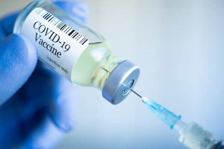 Криворіжці вакцинуються: позитивний досвіт щеплень від коронавірусу