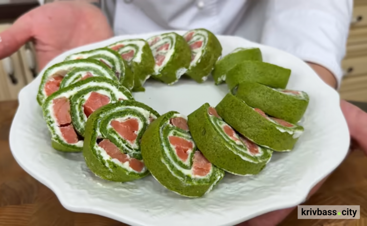 Ніжний рулет із зелені та червоної риби - фото скриншот з відео