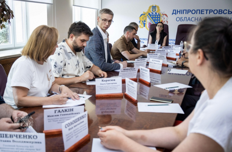 Сім скандальних тендерів Дніпропетровщини: завищені ціни шокували експертів