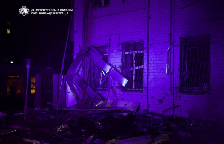 Вибухи, пожежі та поранені: росіяни атакували Дніпро 9 березня