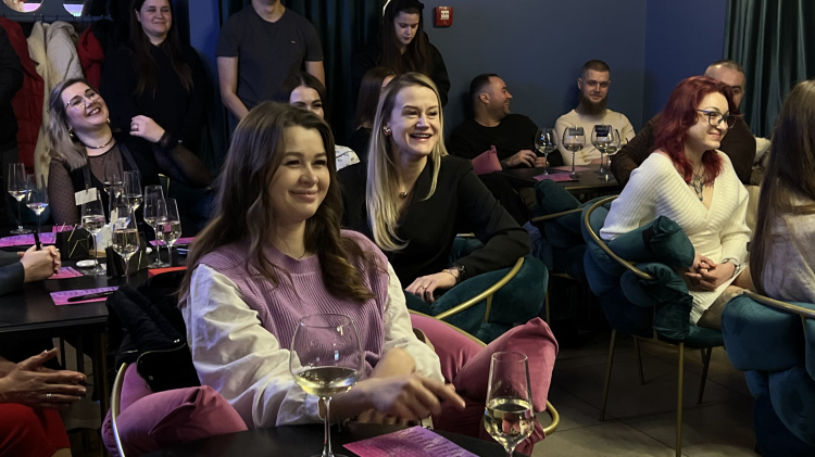 "Зламуємо коди стосунків": як пройшов тренінг LOVE-HACK для криворіжців