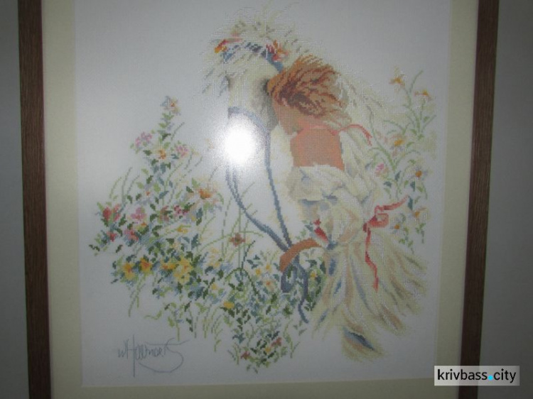 В Кривом Роге открылась выставка вышитых картин мастериц из разных регионов Украины (ФОТОРЕПОРТАЖ)