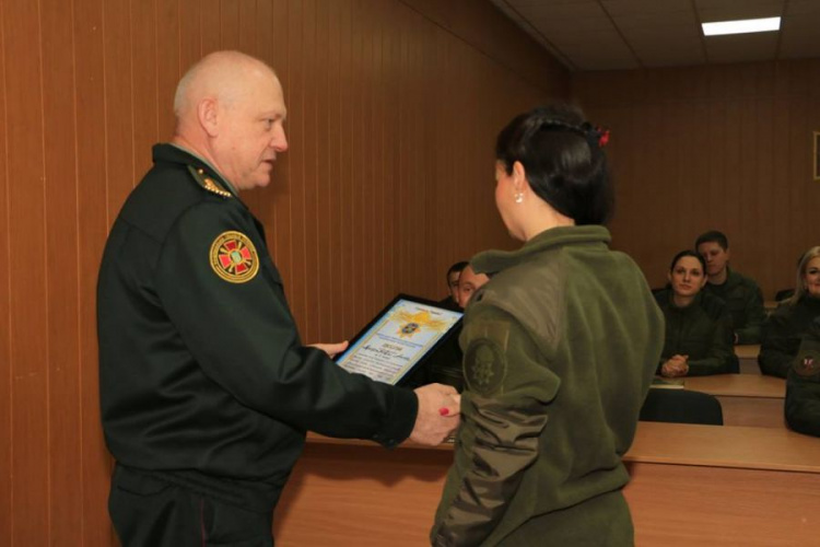 Военный психолог из Кривого Рога стала победителем этапа конкурса "Лучший психолог НГУ" (фото)