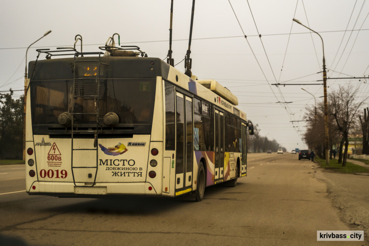 Розклад руху тролейбусу № 23 у Кривому Розі на робочі та вихідні дні