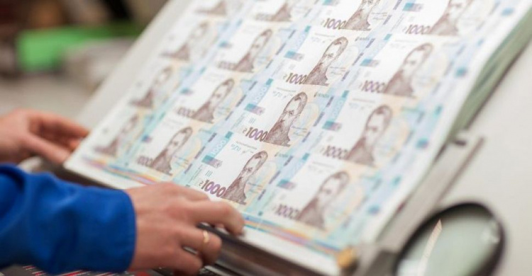 В Украине 25 октября введут в оборот 1000 гривен