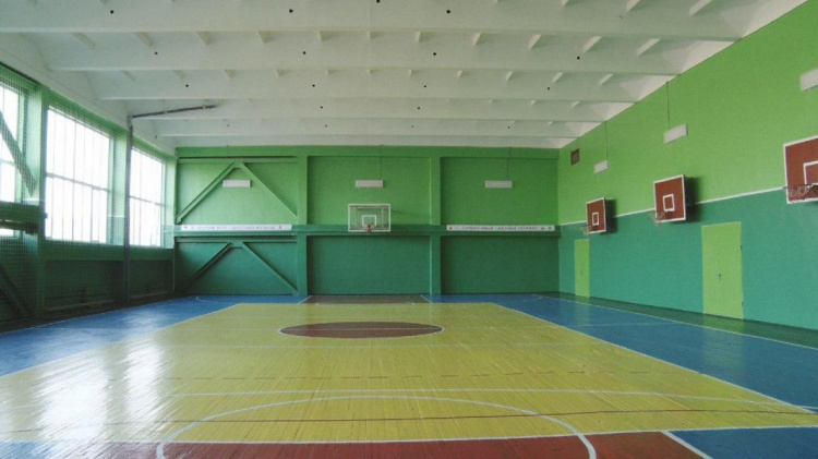 "Общественный бюджет" в действии: болеее тысячи школьников Кривого Рога получили обновленный спортзал