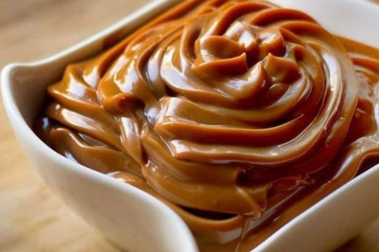 Як приготувати домашню згущенку за 15 хвилин - фото з відкритих джерел