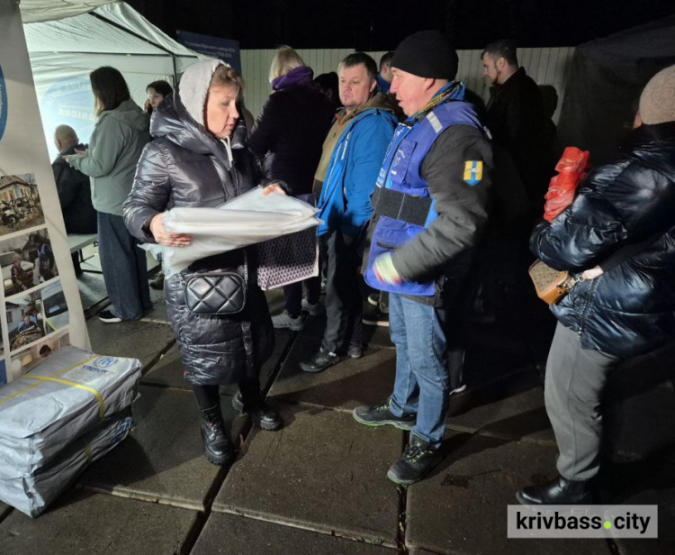 Допомога постраждалим після обстрілів криворіжцям триває: скільки людей отримали виплати з міського бюджету 