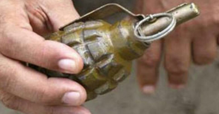 В Покровском районе Кривого Рога задержали мужчину с гранатой