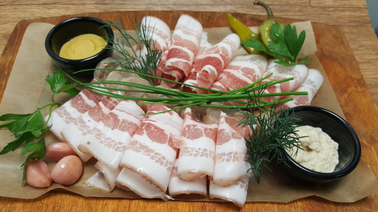 Сало і здоров’я: де межа між користю та надлишком - фото з відкритих джерел