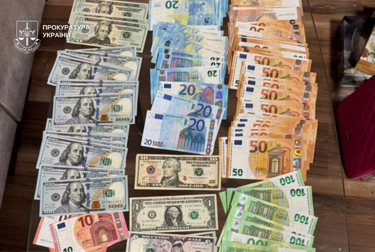 У Дніпрі викрито організовану схему привласнення бюджетних коштів - фото Прокуратура України