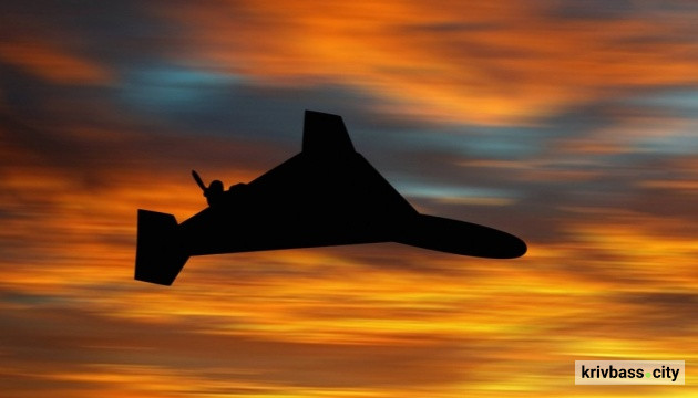 Вісім безпілотників росіяни спрямували на Дніпропетровщину: горів будинок культури